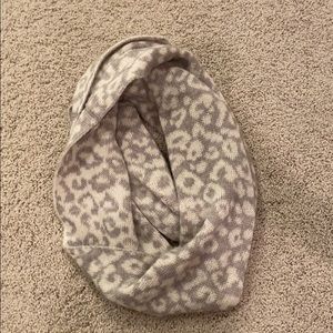 cheetah print infinity loop scarf